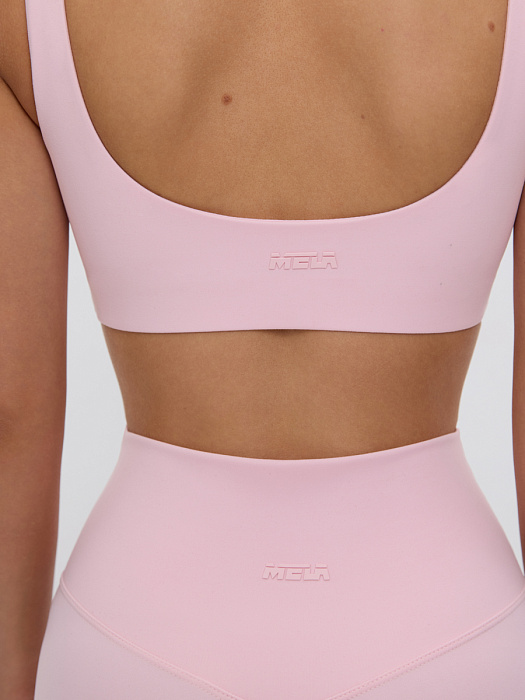 Топ спортивный MELA