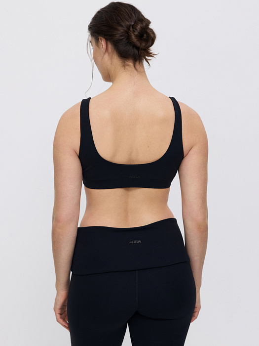 Топ спортивный MELA