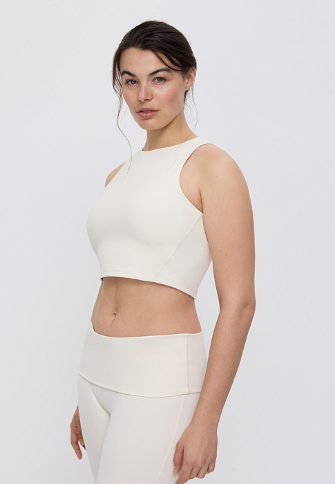 Топ спортивный MELA